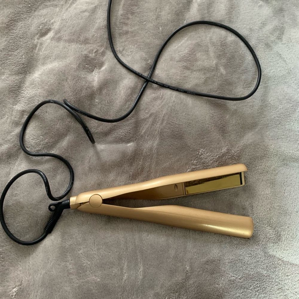 Hair straightener/curling iron